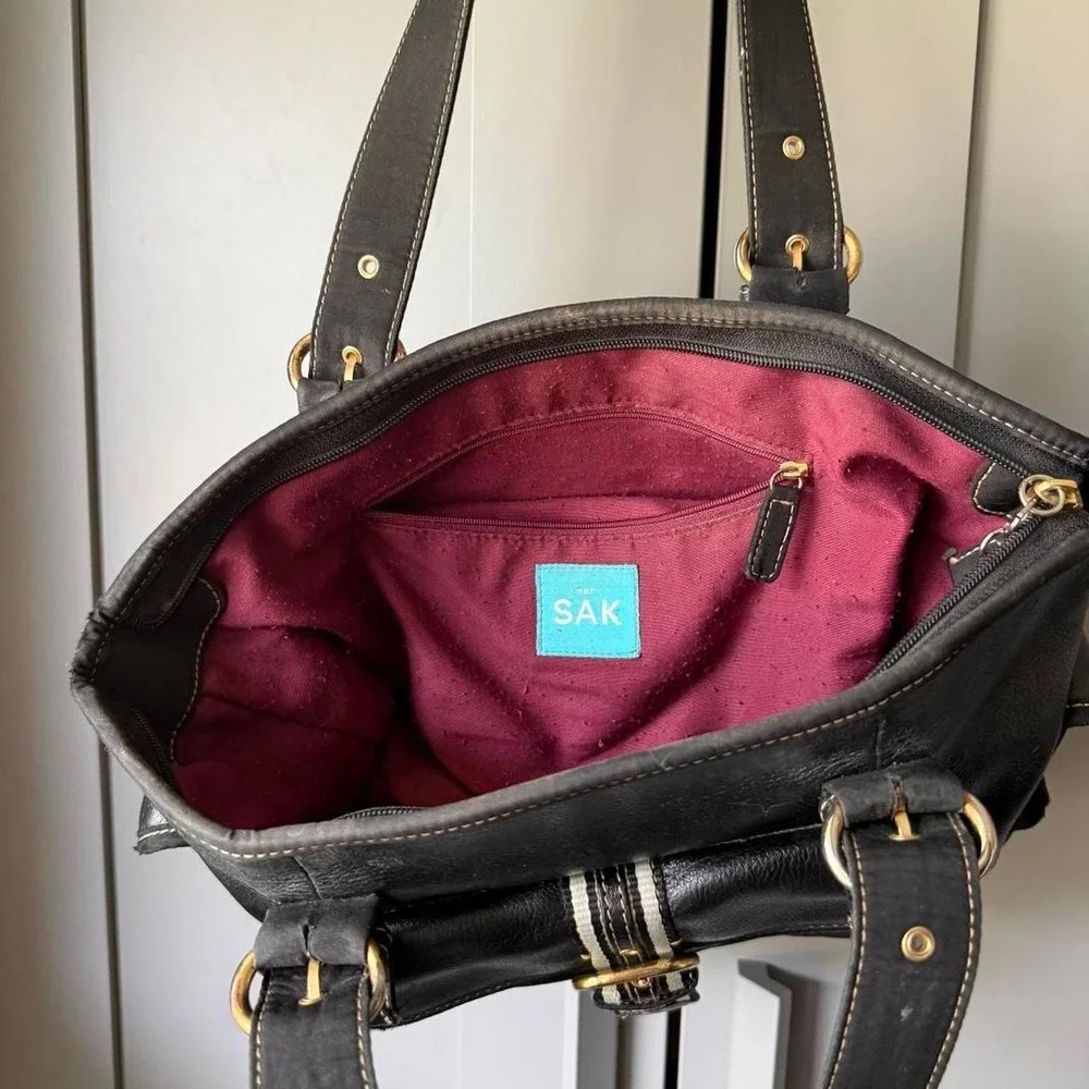 The Sak Women's Black Leather Shoulder Bag Multi Pocket Utility Y2K Boho Tote